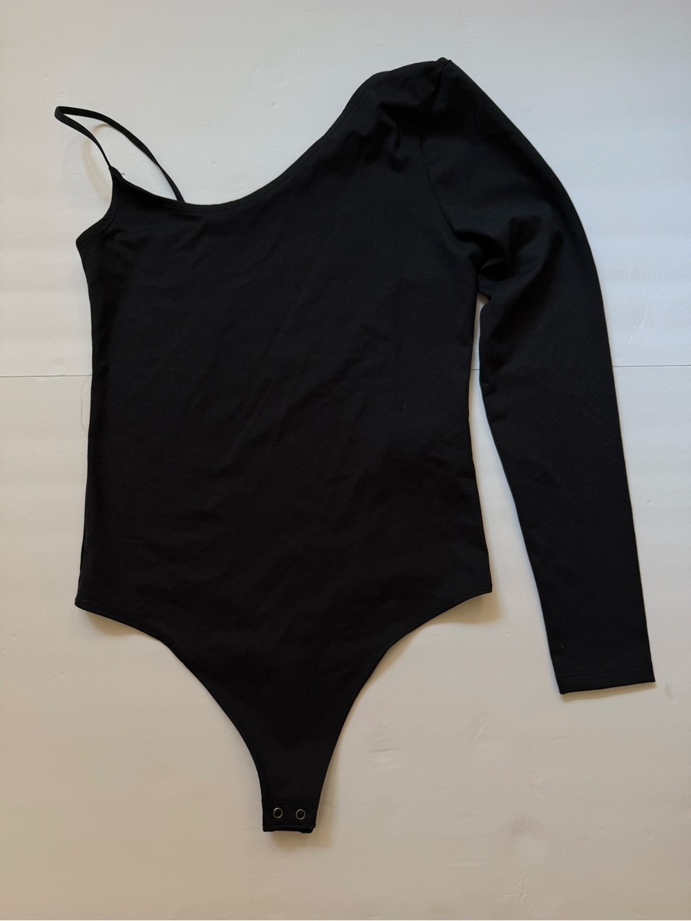NWT Abercrombie Black One Shoulder Asymmetrical Bodysuit Size S